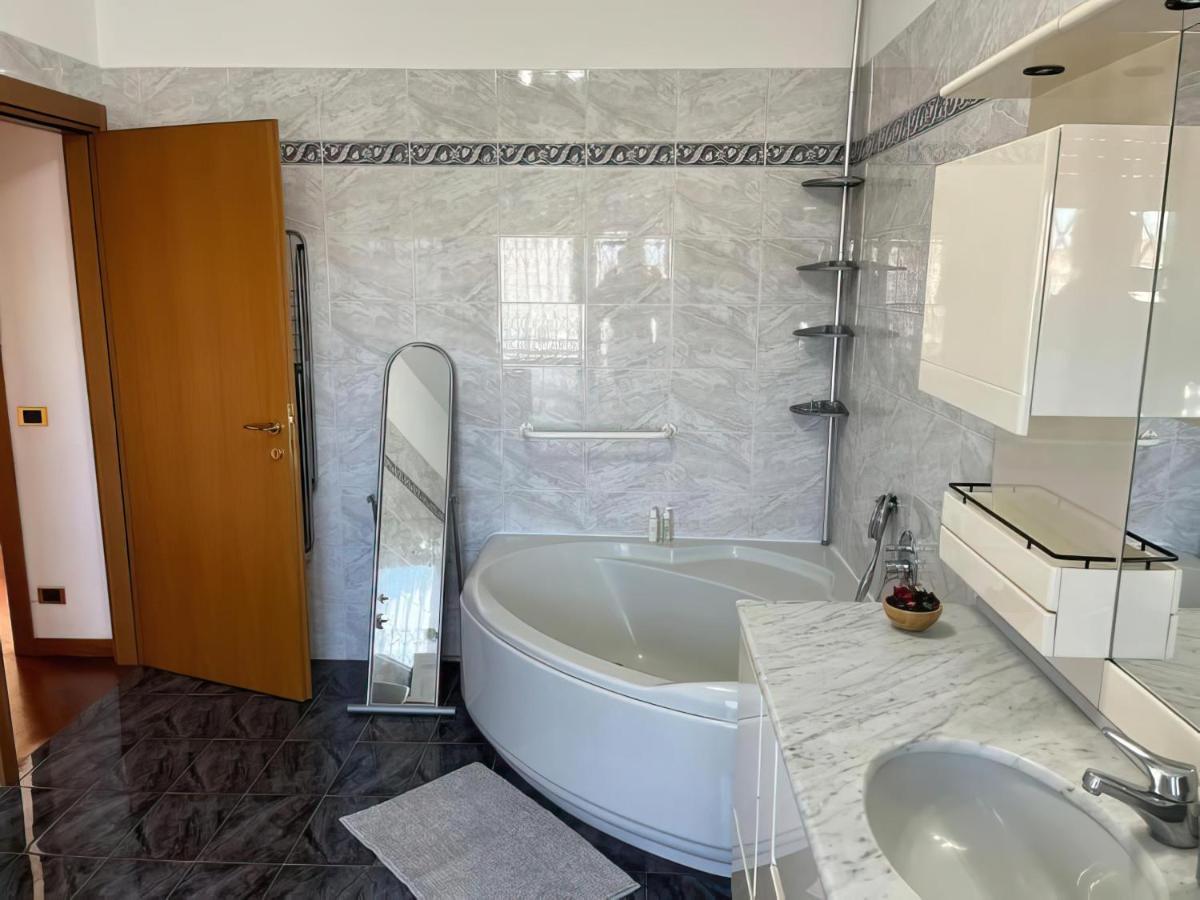 Al54 Apartment Милан Экстерьер фото
